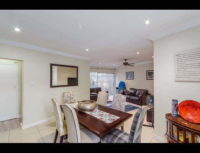3 BEDROOM CLUSTER FOR SALE IN FERNDALE